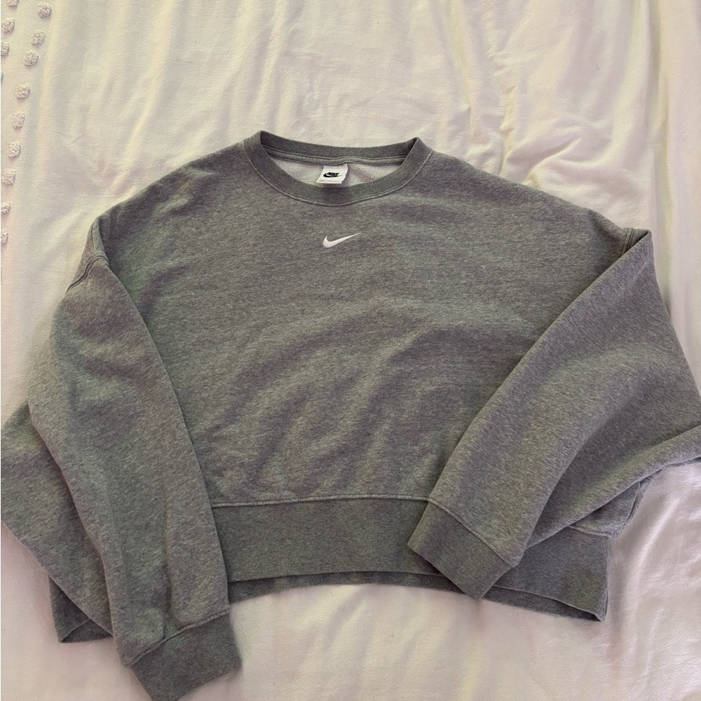 Nike Gray Cropped Sweatshirt